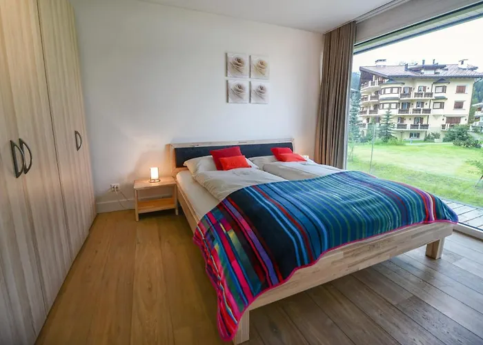 Eden Mountain - Duke Arosa